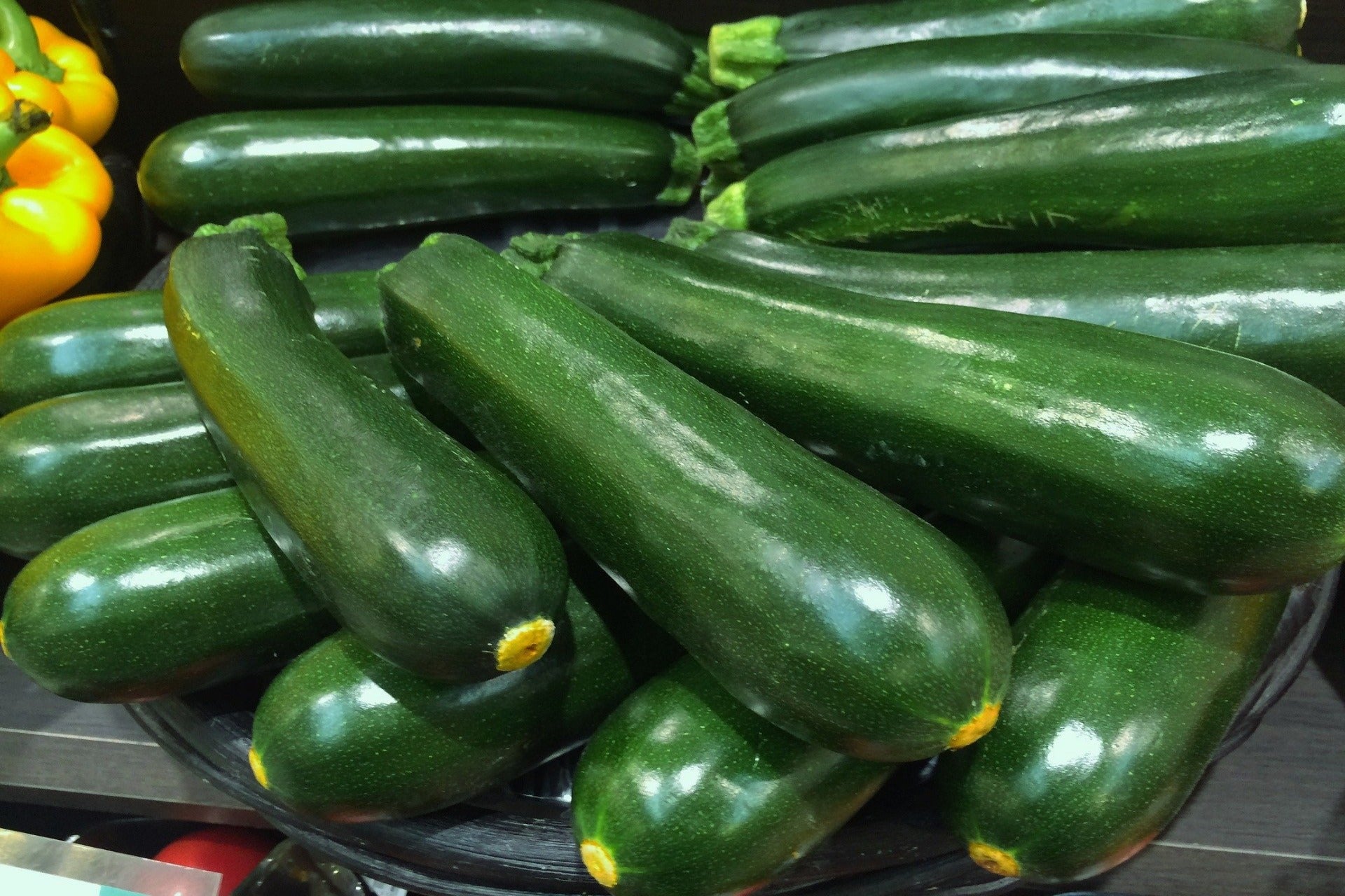 Zucchini (3 count bag)